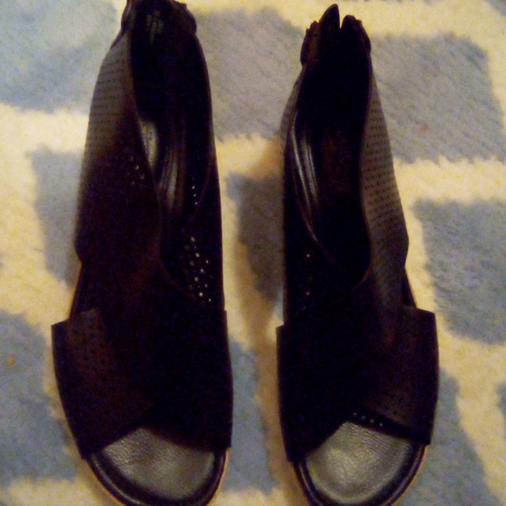 Sandals by Euro Soft